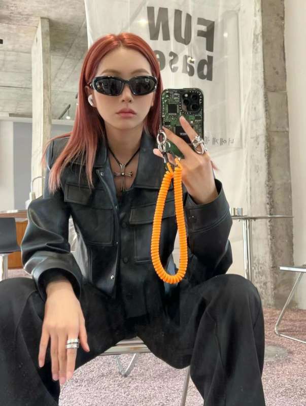 Picture of Bottega Veneta Sunglasses _SKUfw51977068fw